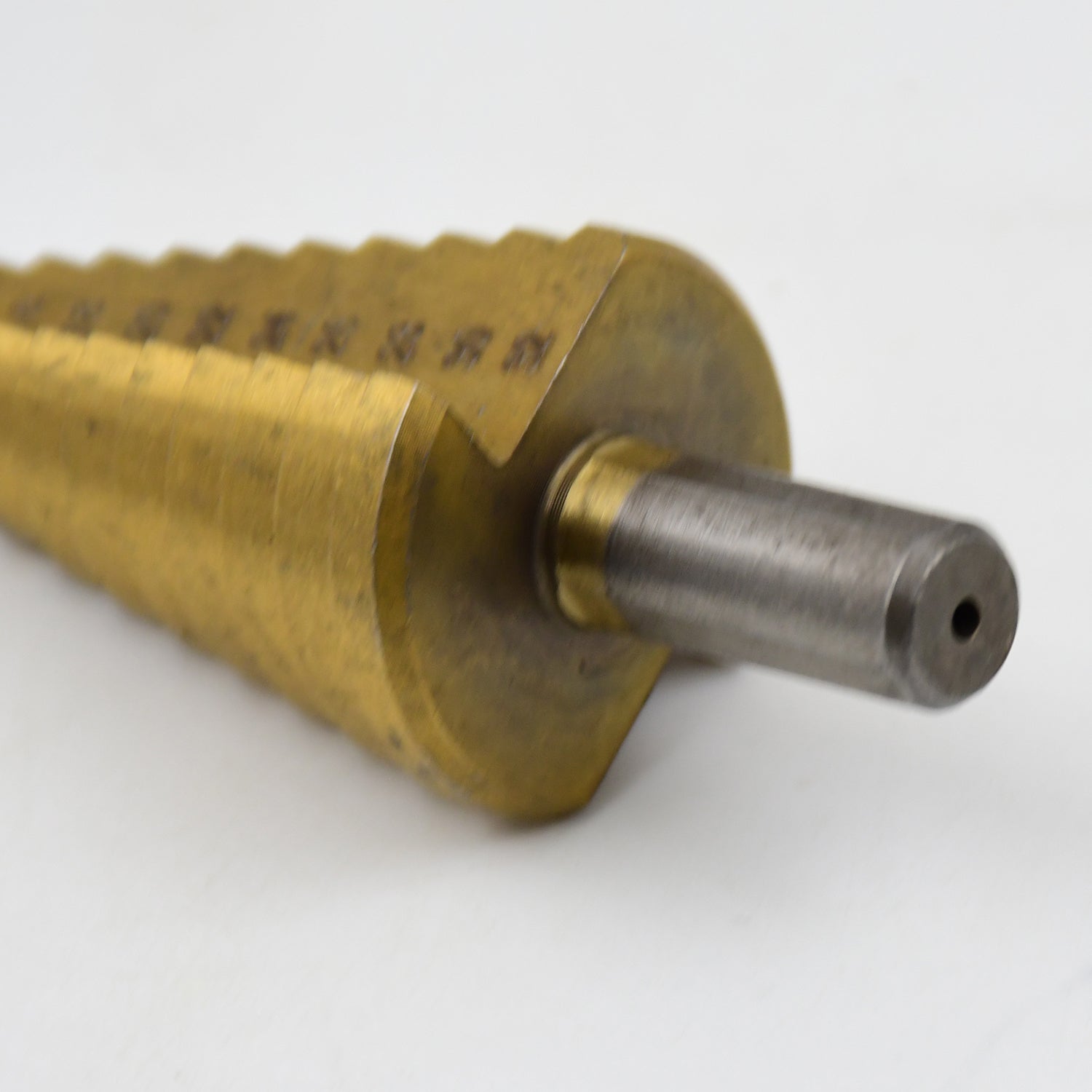 Multiple Hole Step Drill Deburring Multiple Hole Step Drill Deburring